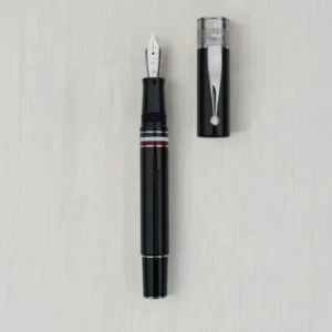 Black ST Fountain Pen